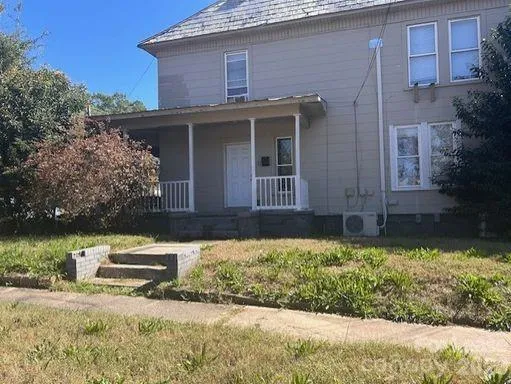 201 E 3rd Avenue Gastonia, NC 28052