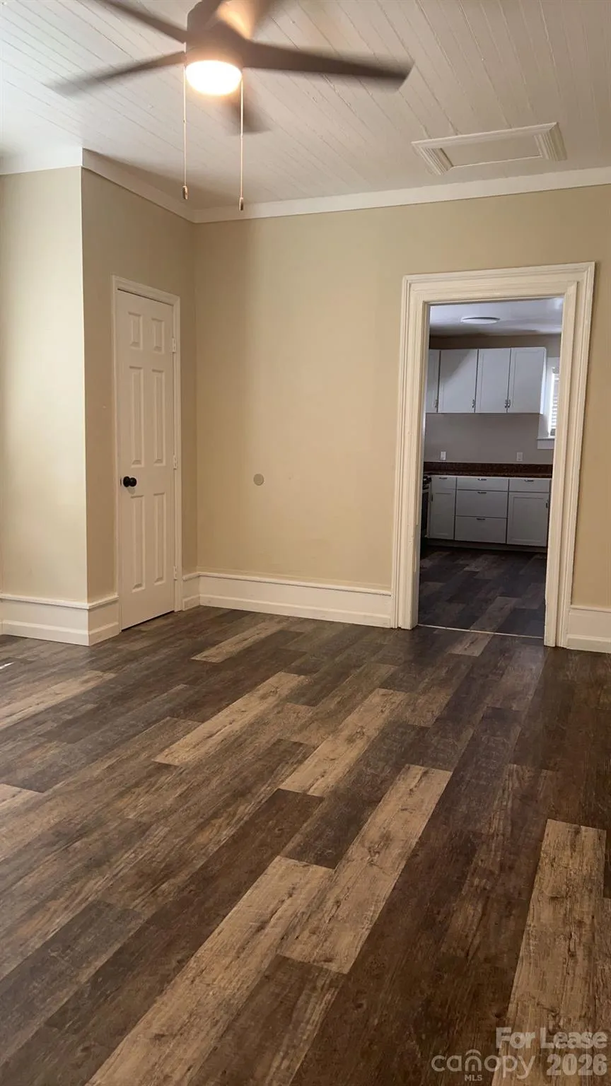 201 E 3rd Avenue Gastonia, NC 28052