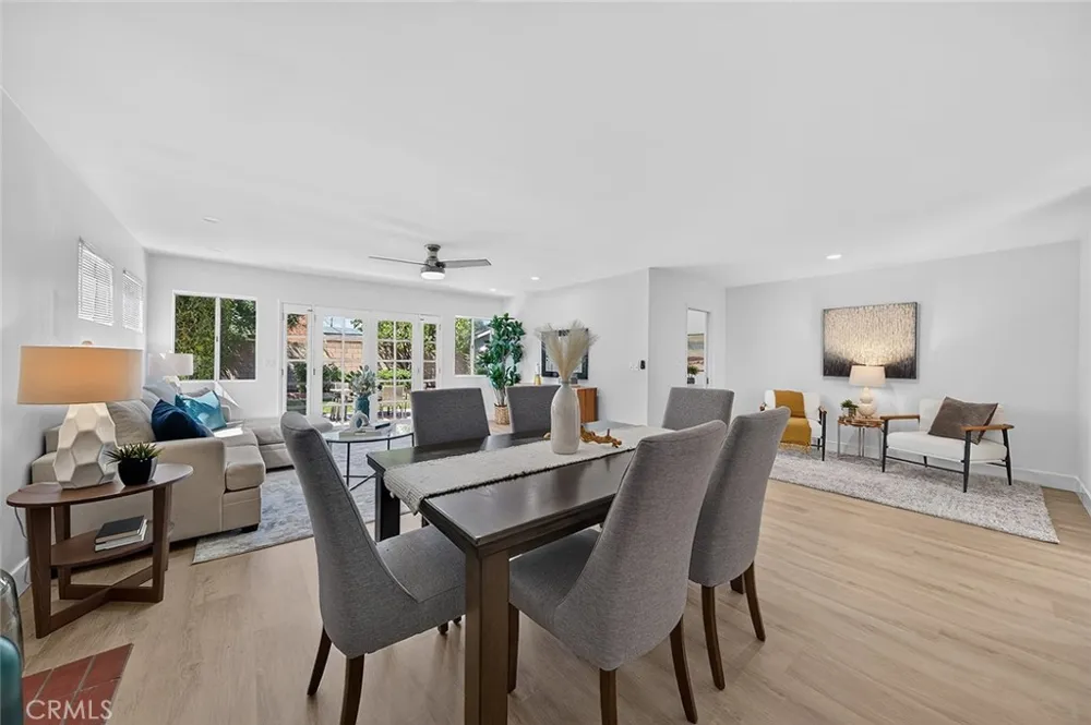 6131 E Benmore Long Beach, CA 90815