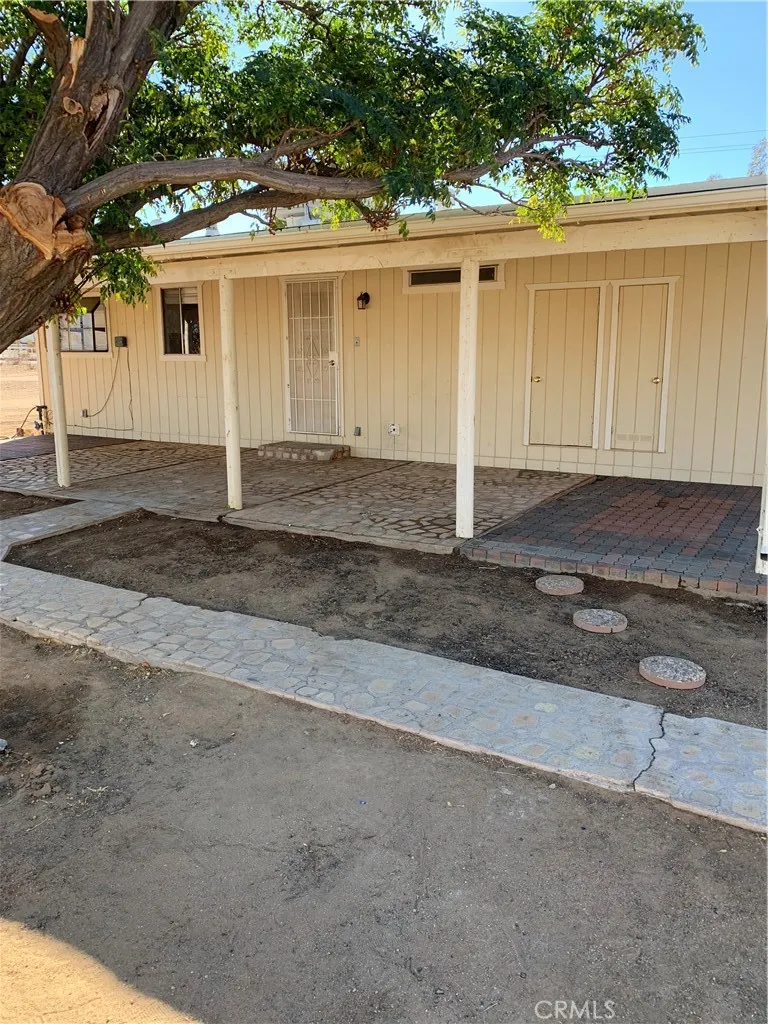 11921 Milpas Drive Apple Valley, CA 92308