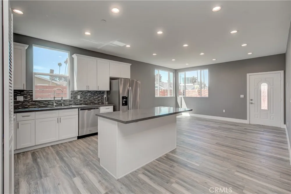 3626 S Cimarron Street Los Angeles, CA 90018
