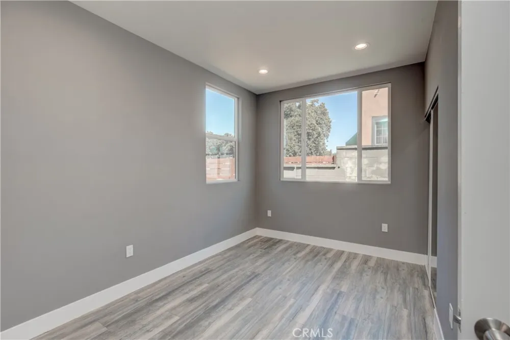 3626 S Cimarron Street Los Angeles, CA 90018