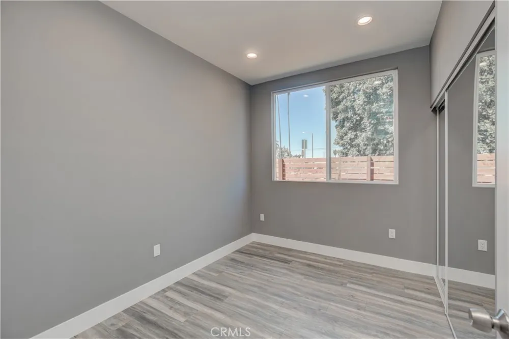 3626 S Cimarron Street Los Angeles, CA 90018