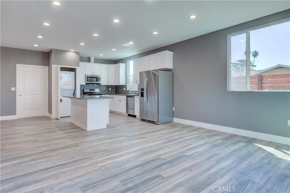 3626 S Cimarron Street Los Angeles, CA 90018