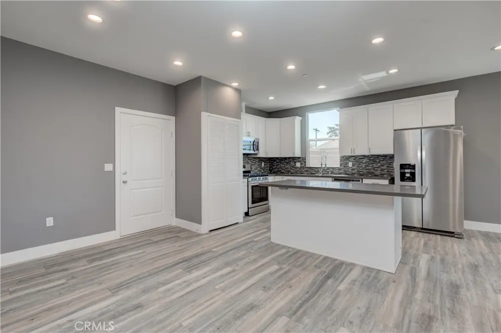 3626 S Cimarron Street Los Angeles, CA 90018