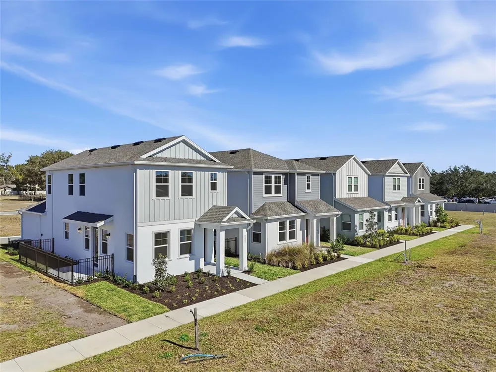2015 AMELIA BAY PLACE Valrico, FL 33596