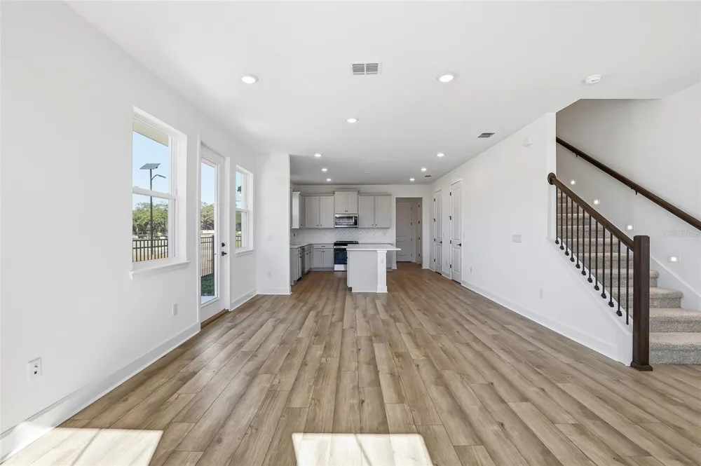 2015 AMELIA BAY PLACE Valrico, FL 33596