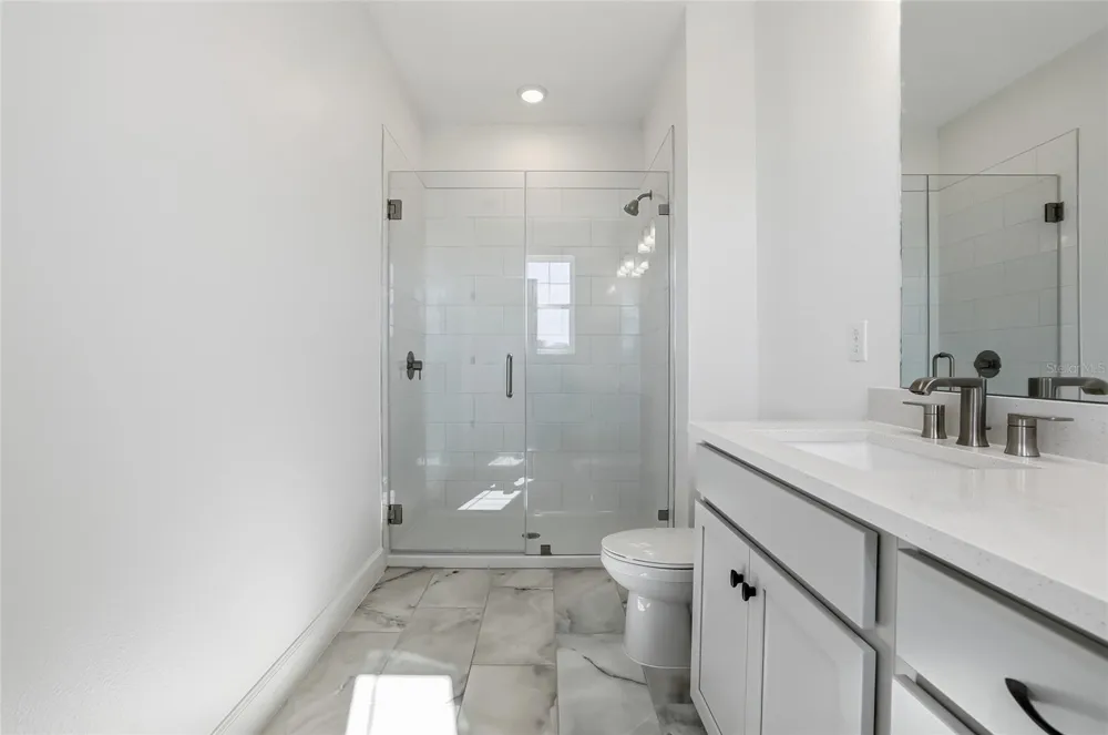 2015 AMELIA BAY PLACE Valrico, FL 33596