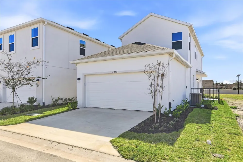 2015 AMELIA BAY PLACE Valrico, FL 33596
