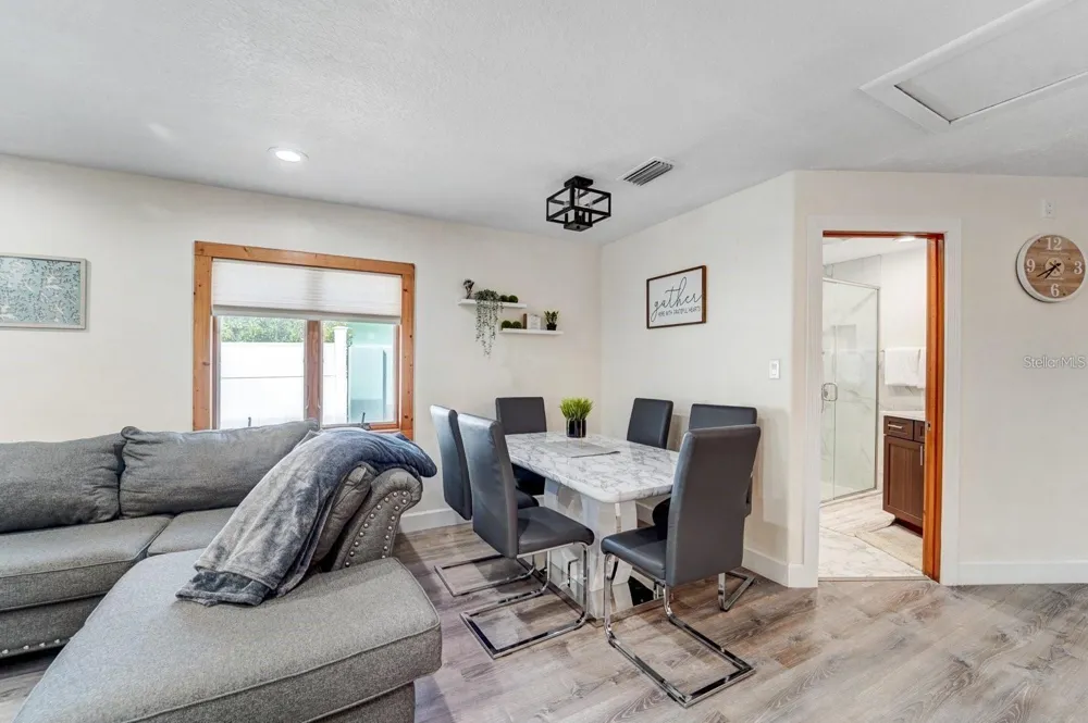 2598 WOOD STREET Sarasota, FL 34237