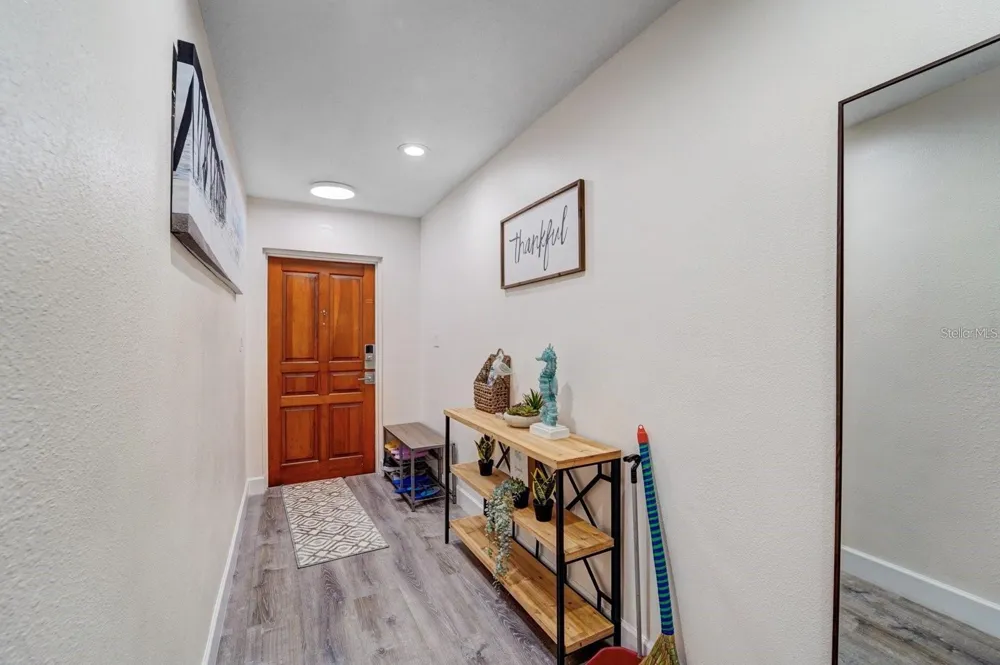 2598 WOOD STREET Sarasota, FL 34237