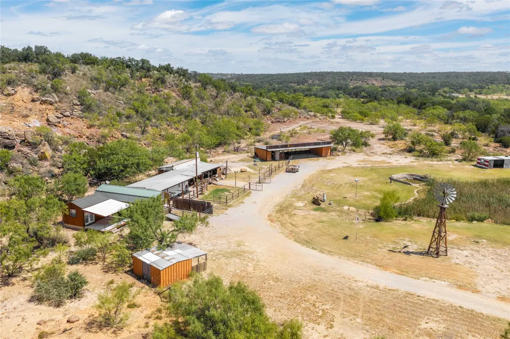 9486 Coppic Ranch Road Brownwood, TX 76801