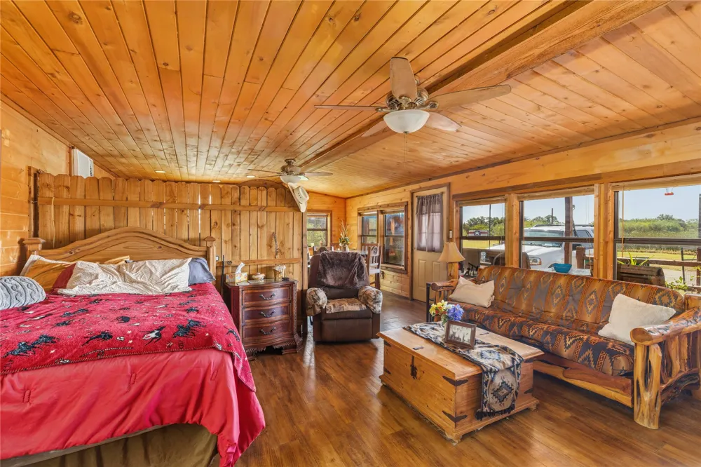 9486 Coppic Ranch Road Brownwood, TX 76801
