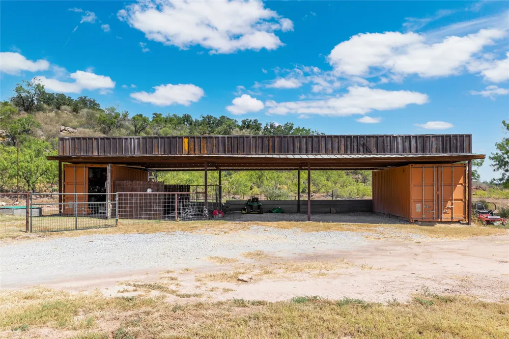 9486 Coppic Ranch Road Brownwood, TX 76801