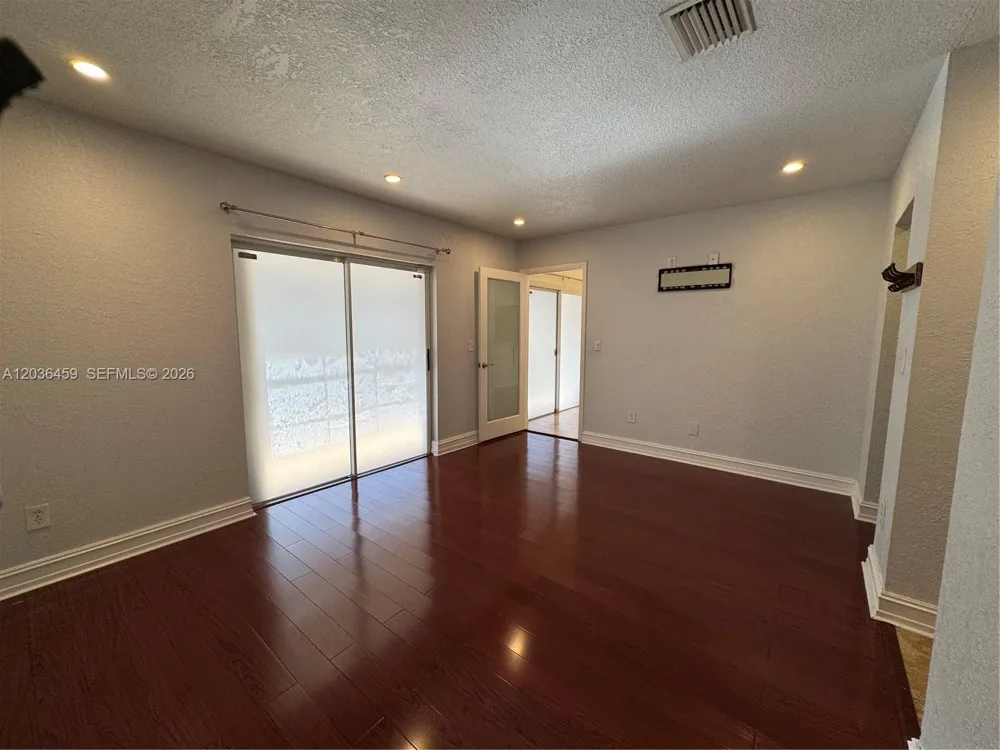 11838 NW 13th St Pembroke Pines, FL 33026