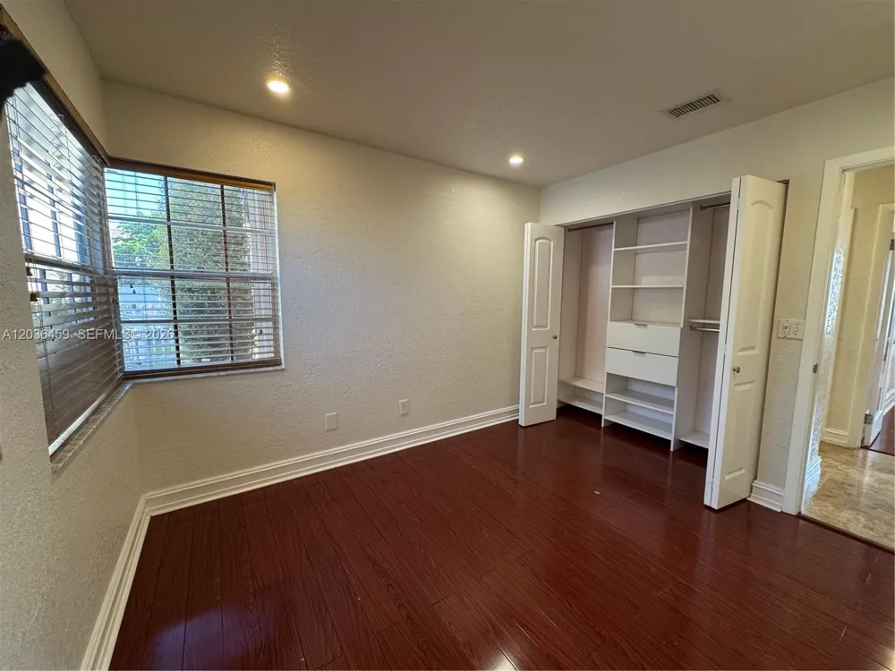11838 NW 13th St Pembroke Pines, FL 33026