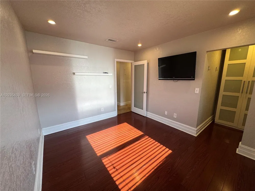 11838 NW 13th St Pembroke Pines, FL 33026