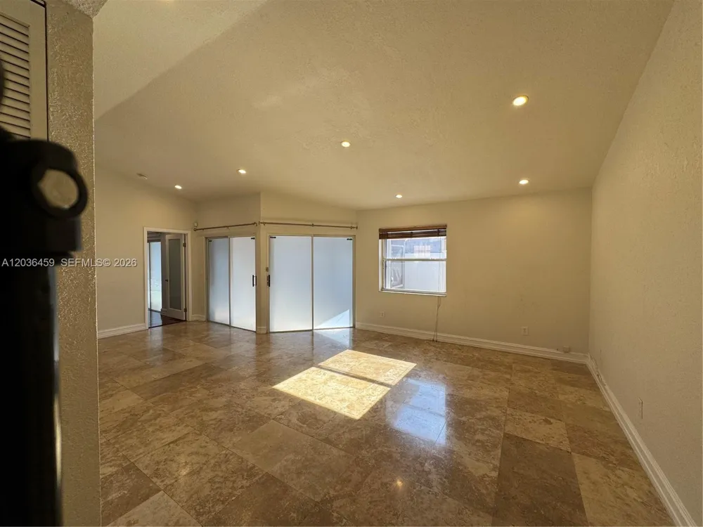 11838 NW 13th St Pembroke Pines, FL 33026