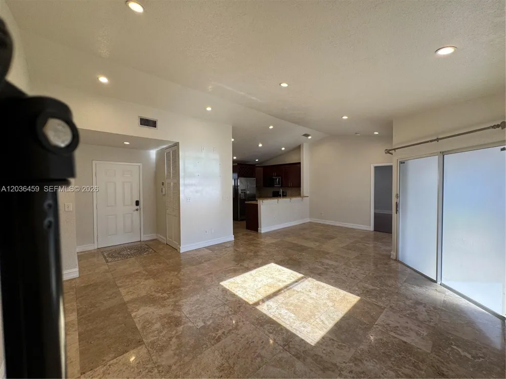 11838 NW 13th St Pembroke Pines, FL 33026