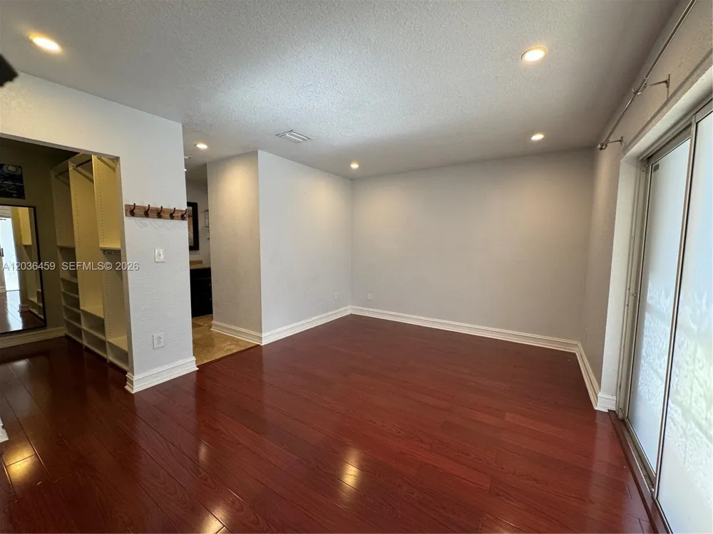 11838 NW 13th St Pembroke Pines, FL 33026