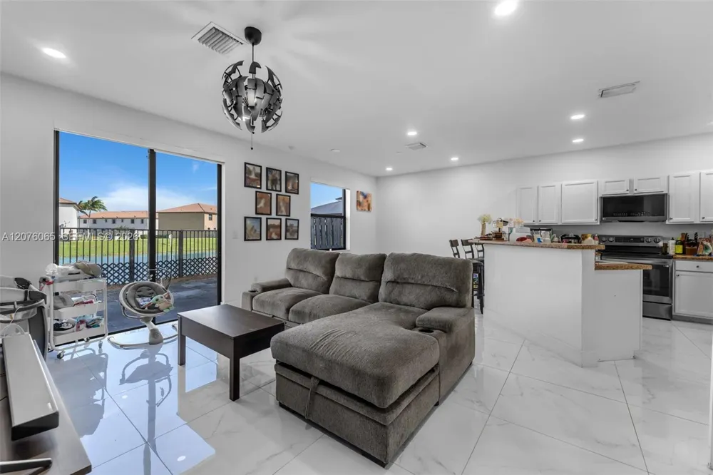 23667 SW 118th Ave Homestead, FL 33032