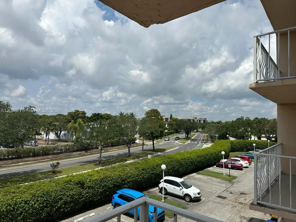 500 Executive Center Dr #3A West Palm Beach, FL 33401