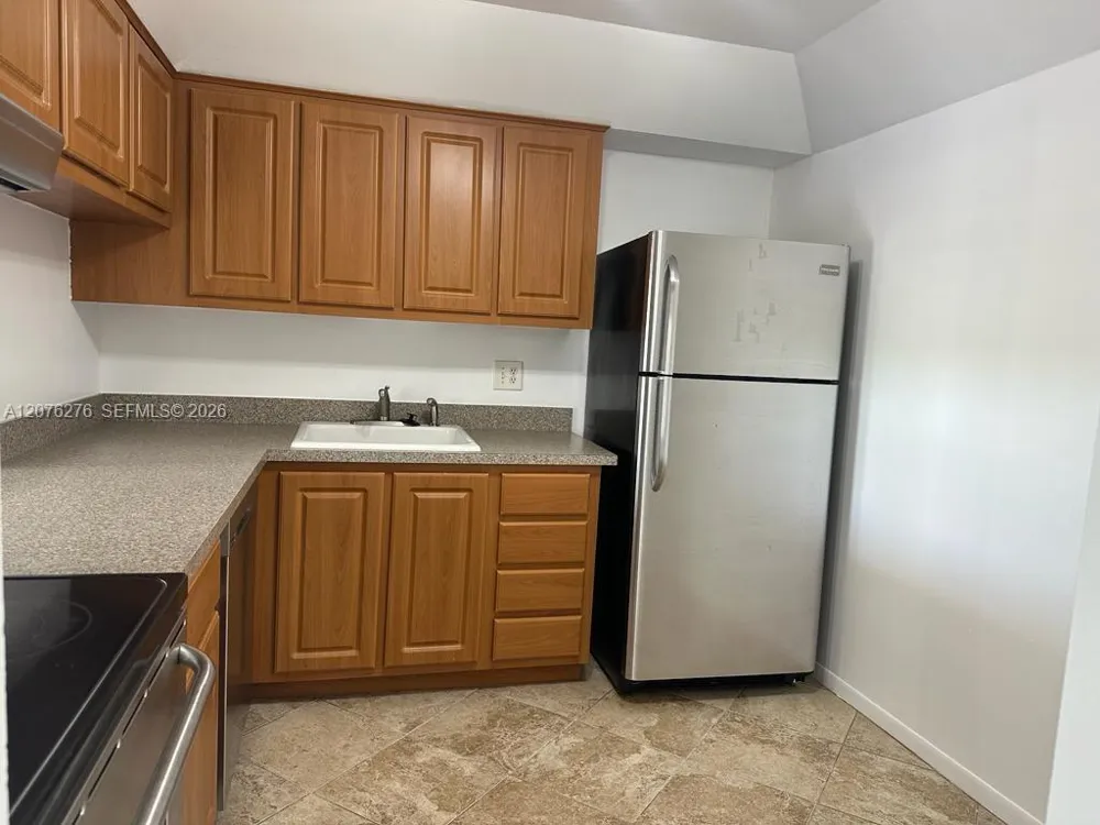 500 Executive Center Dr #3A West Palm Beach, FL 33401