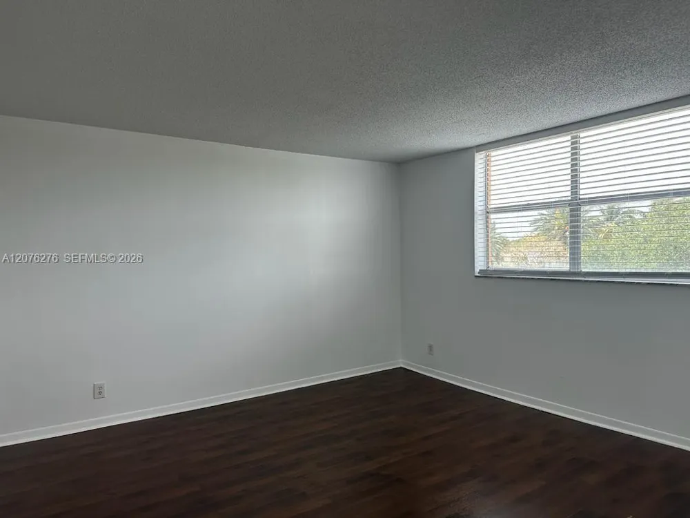 500 Executive Center Dr #3A West Palm Beach, FL 33401