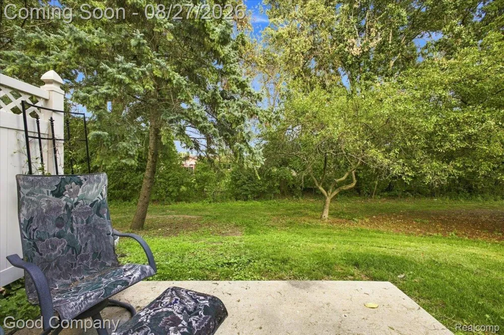 45117 Coachman Court Canton Charter Township, MI 48187