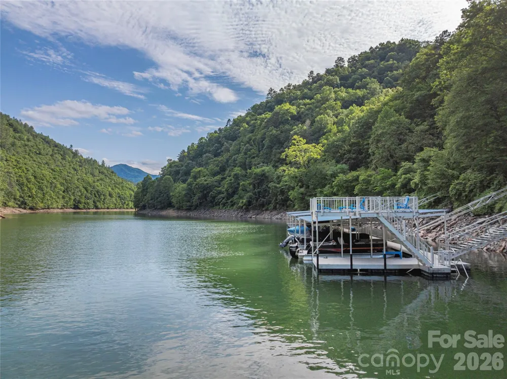 35 Flint Ridge Road Bryson City, NC 28713