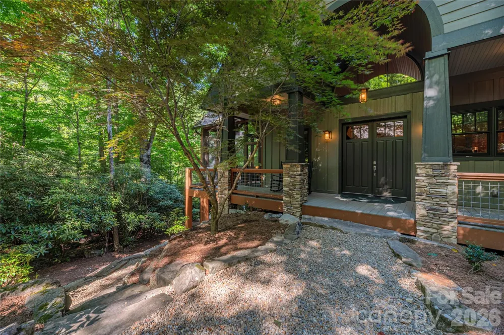 35 Flint Ridge Road Bryson City, NC 28713