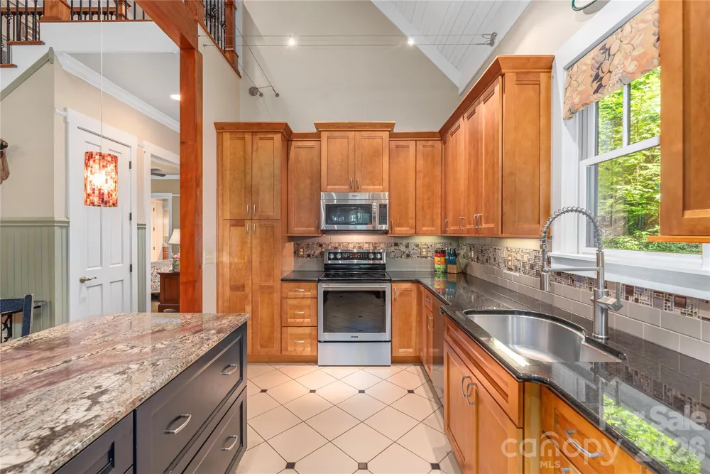 35 Flint Ridge Road Bryson City, NC 28713