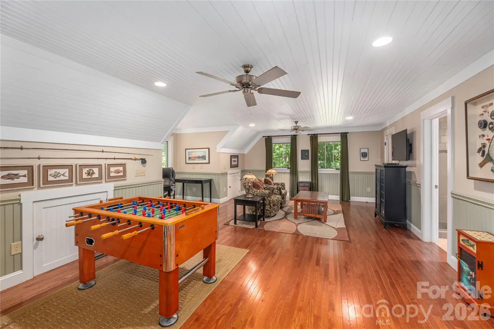 35 Flint Ridge Road Bryson City, NC 28713