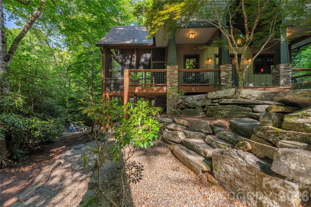 35 Flint Ridge Road Bryson City, NC 28713
