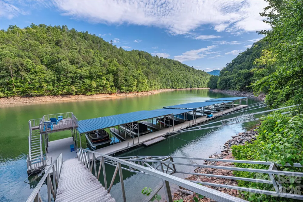 35 Flint Ridge Road Bryson City, NC 28713