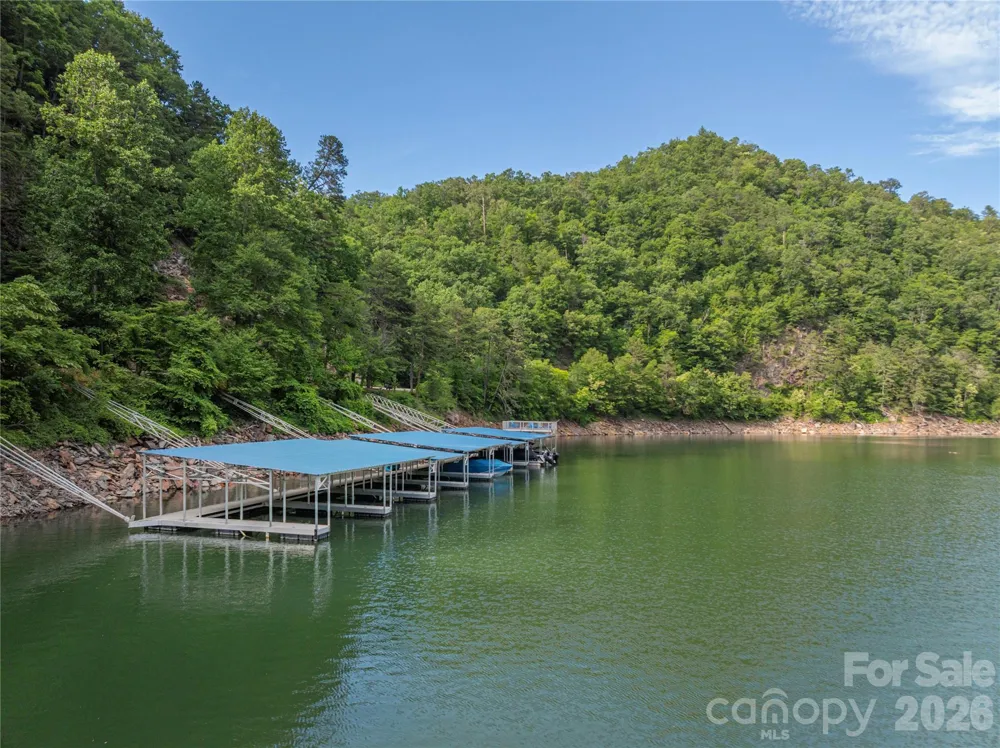 35 Flint Ridge Road Bryson City, NC 28713