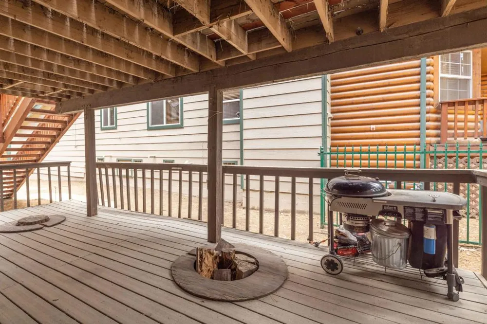 733 Summit Boulevard #2 Big Bear, CA 92314