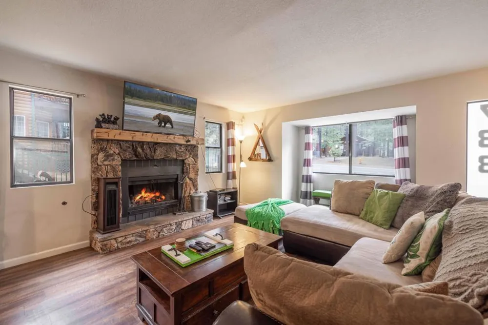 733 Summit Boulevard #2 Big Bear, CA 92314