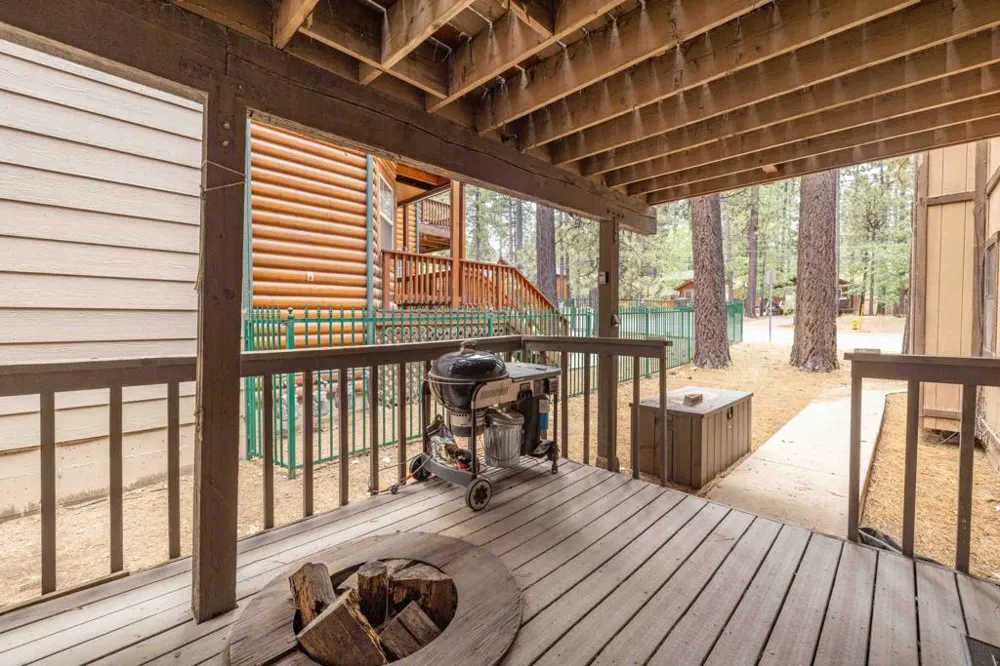 733 Summit Boulevard #2 Big Bear, CA 92314