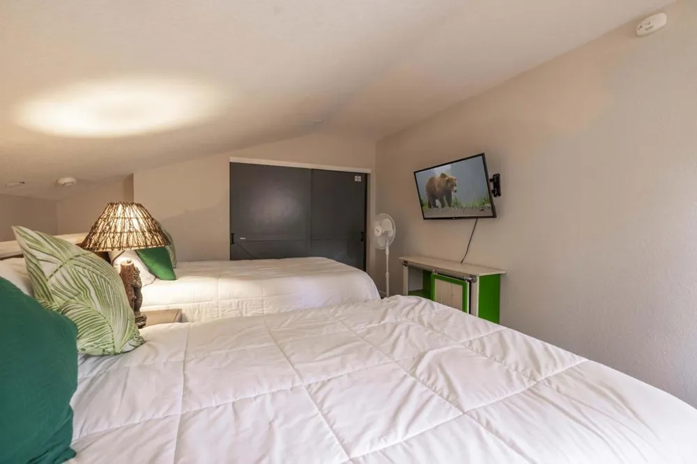 733 Summit Boulevard #2 Big Bear, CA 92314