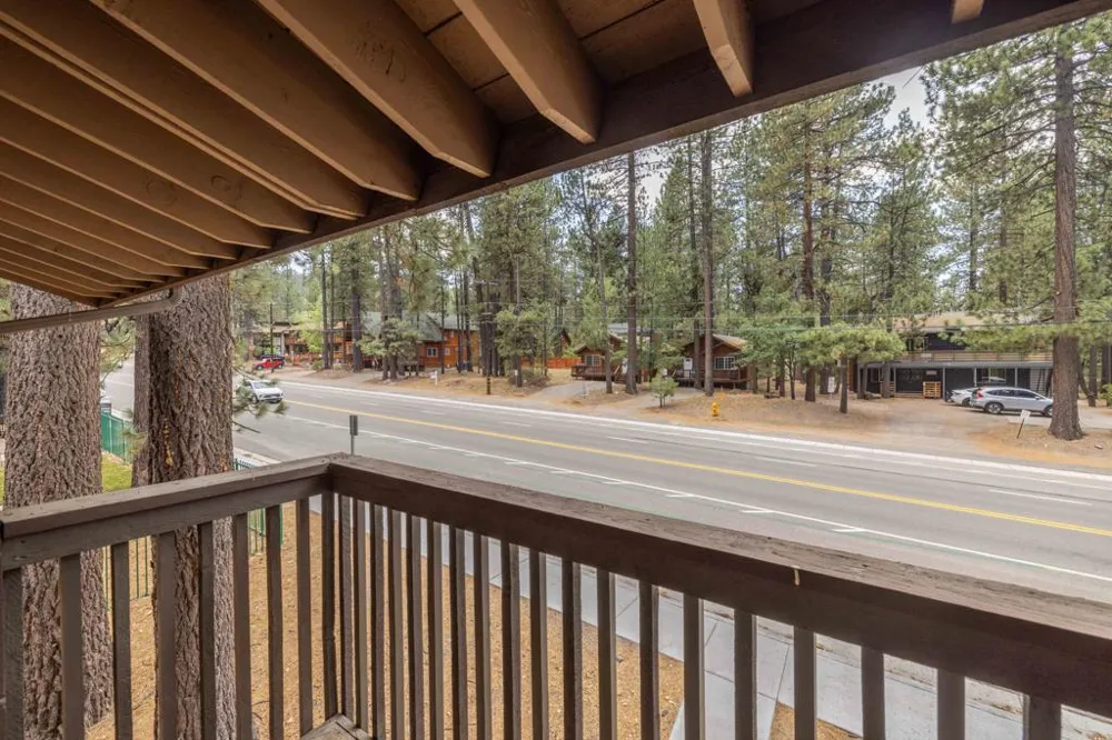 733 Summit Boulevard #2 Big Bear, CA 92314