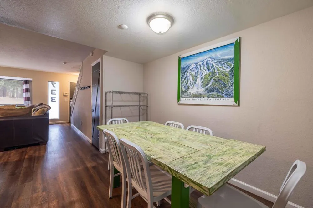 733 Summit Boulevard #2 Big Bear, CA 92314