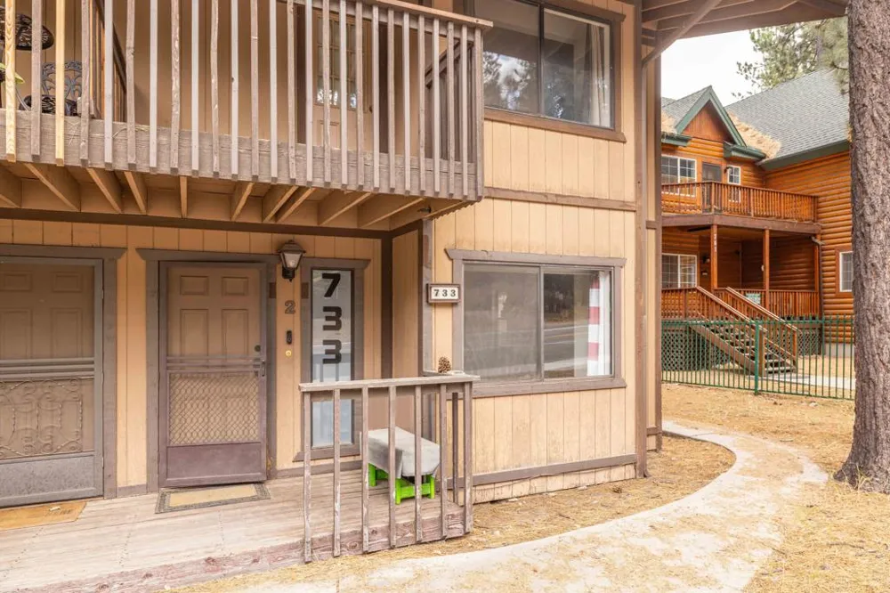 733 Summit Boulevard #2 Big Bear, CA 92314