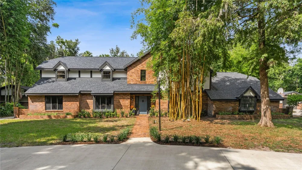 706 S TIMBERLANE DRIVE New Smyrna Beach, FL 32168