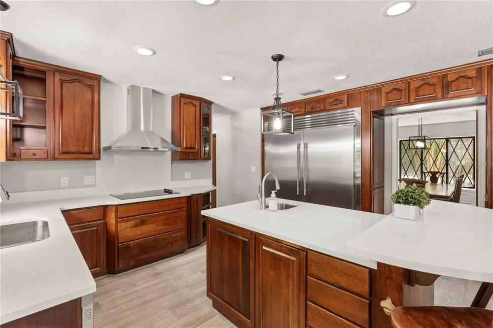 706 S TIMBERLANE DRIVE New Smyrna Beach, FL 32168