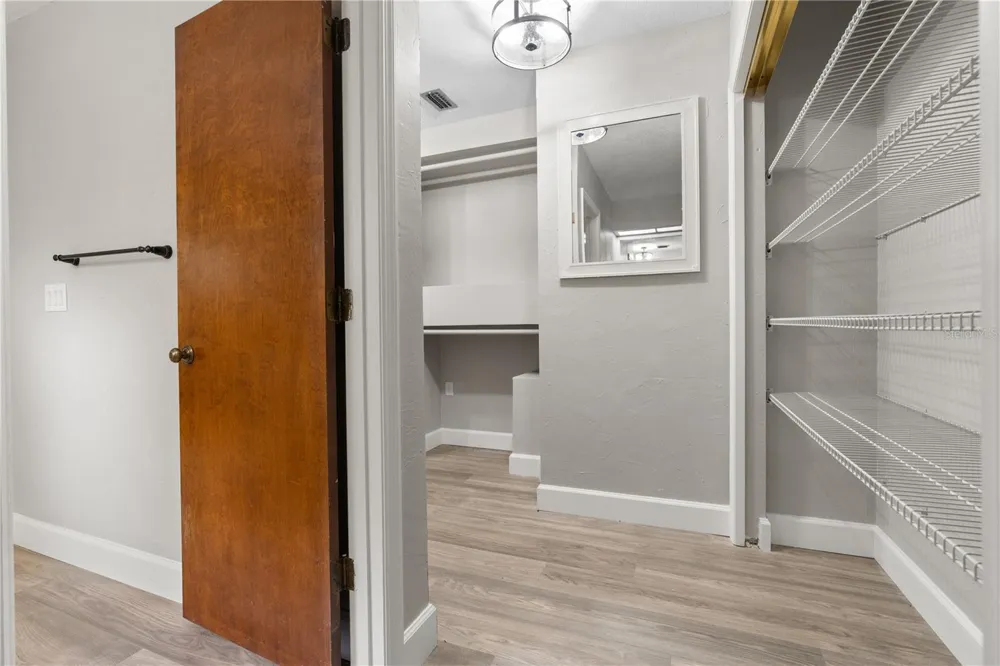 706 S TIMBERLANE DRIVE New Smyrna Beach, FL 32168