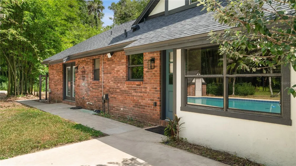 706 S TIMBERLANE DRIVE New Smyrna Beach, FL 32168