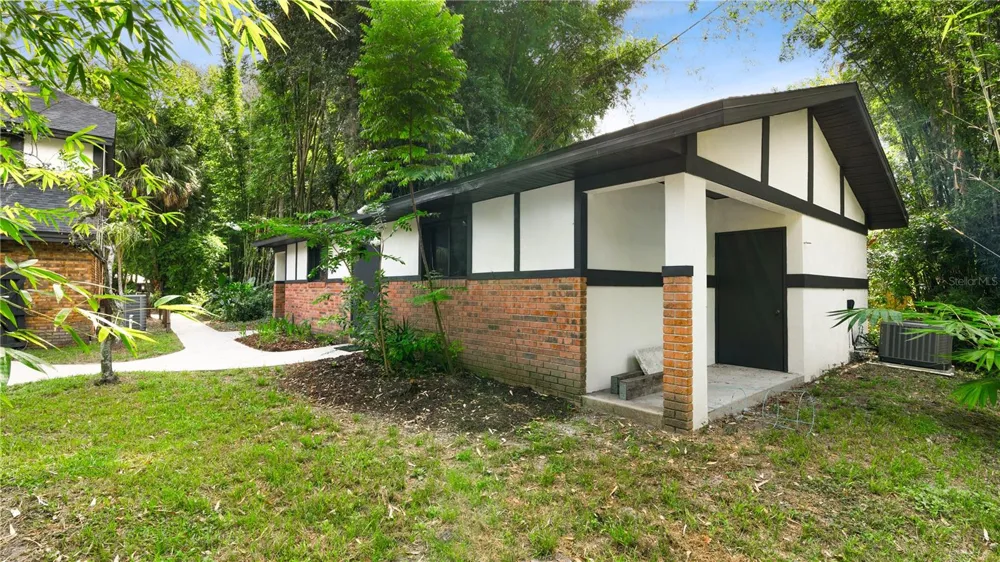 706 S TIMBERLANE DRIVE New Smyrna Beach, FL 32168