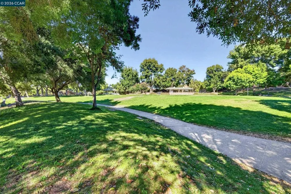 891 Livorna Rd Alamo, CA 94507