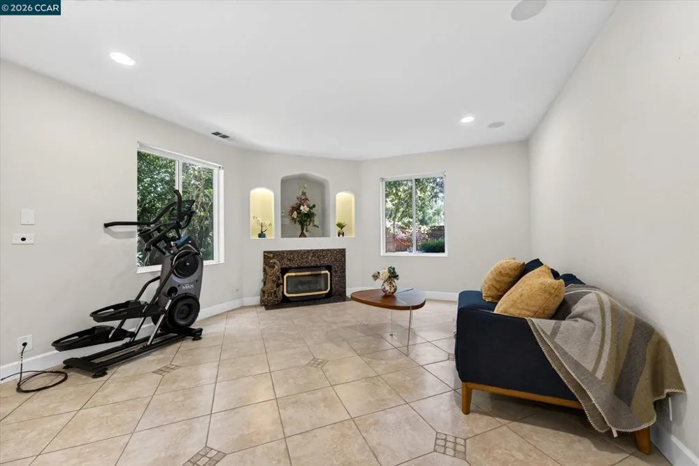 891 Livorna Rd Alamo, CA 94507
